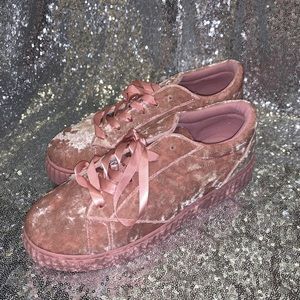 NWT PINK PLATFORM VELVET/VELOUR SNEAKERS!